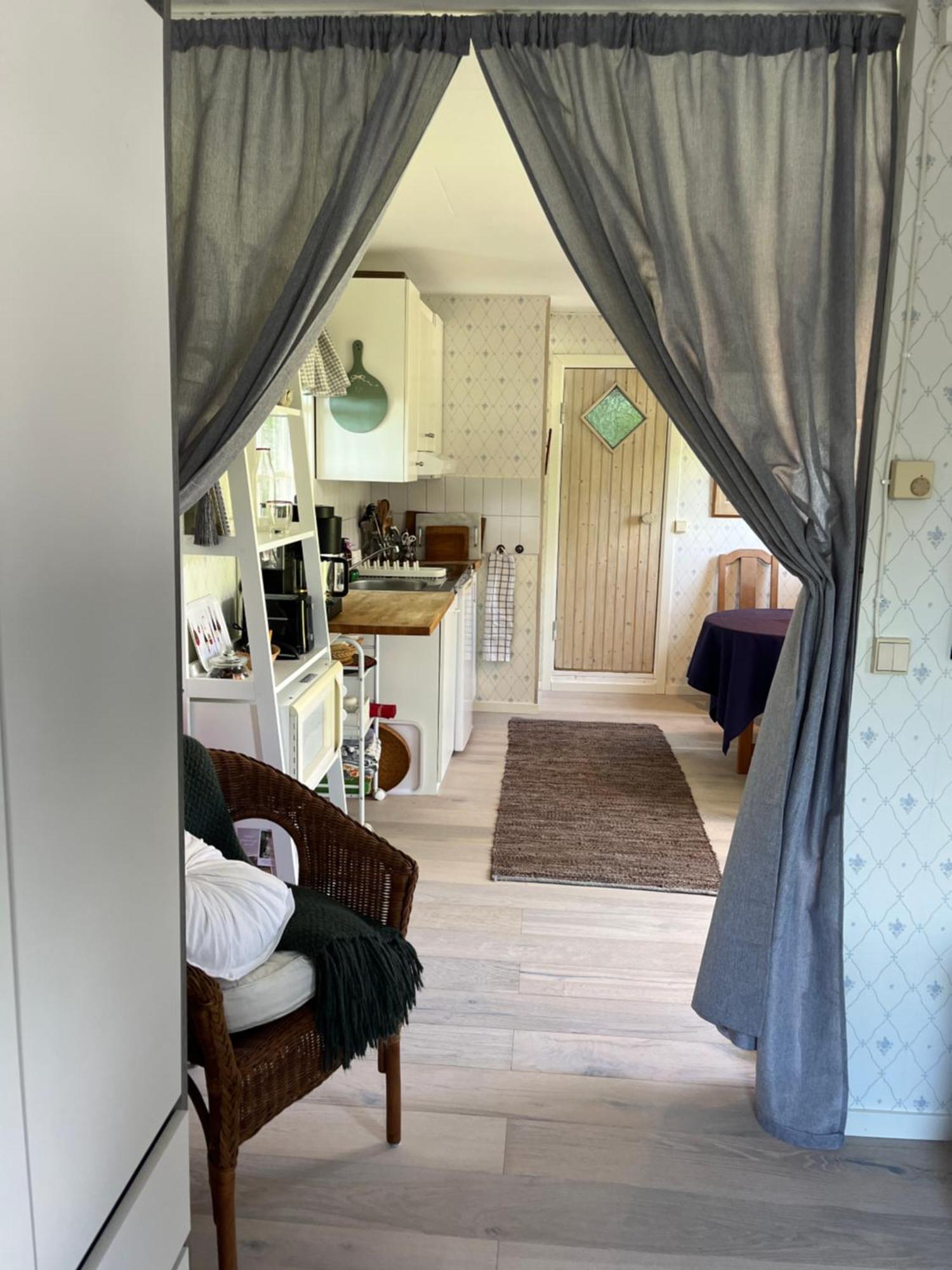 Akarpsvaegen Vacation Home トレレボリ エクステリア 写真